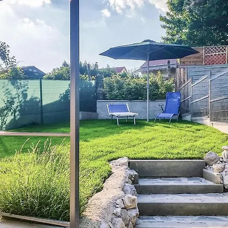 Three Bedroom Holiday In Kertvaros * Keszthely