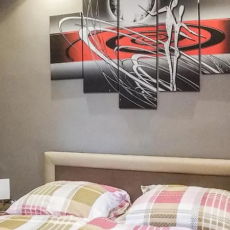 Three Bedroom Holiday In Kertvaros Nyaraló Keszthely