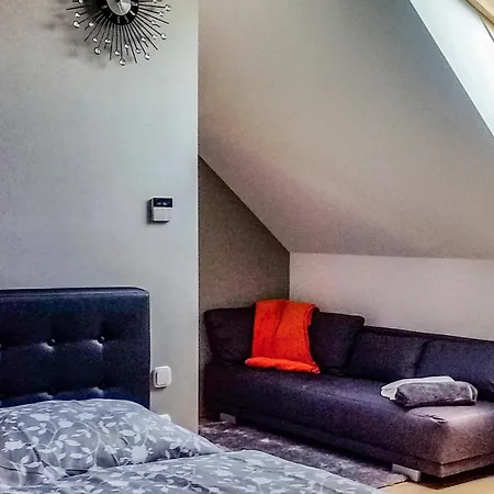 Three Bedroom Holiday In Kertvaros *